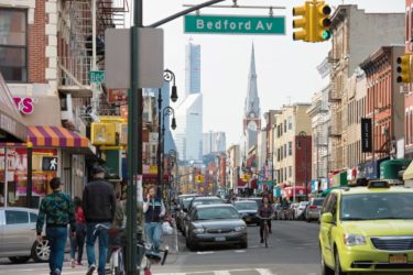 Bedford Ave Busy Street